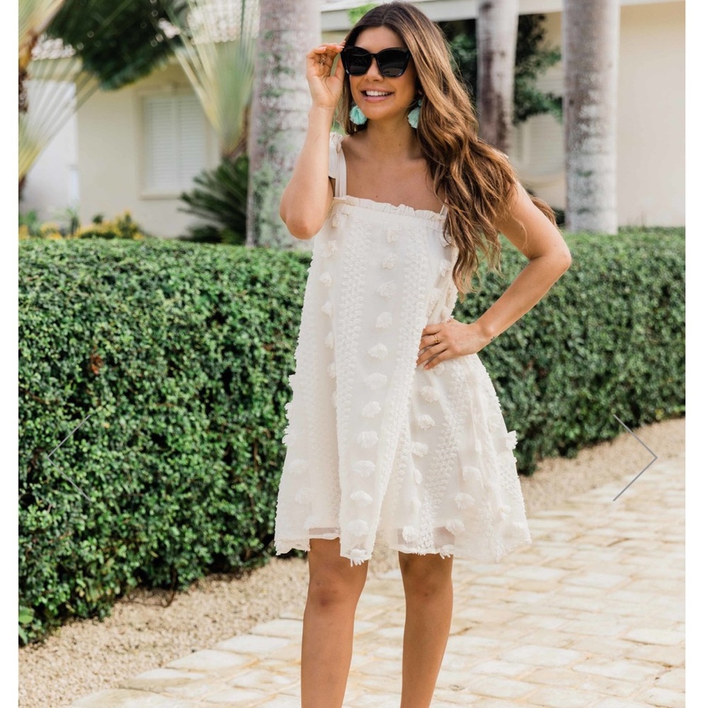 Pink Lily POM DRESS OFF WHITE